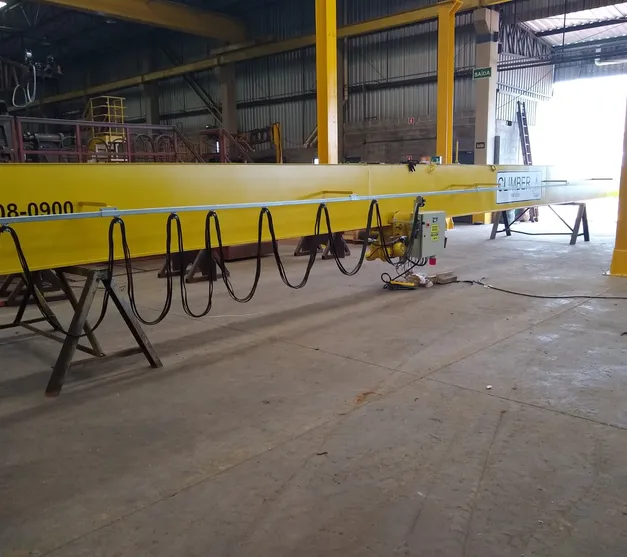 Eletrificação Tipo Festoon