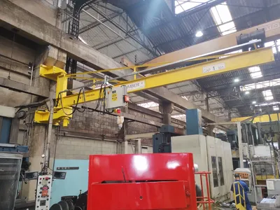 Braço Giratório para Linha de Produção