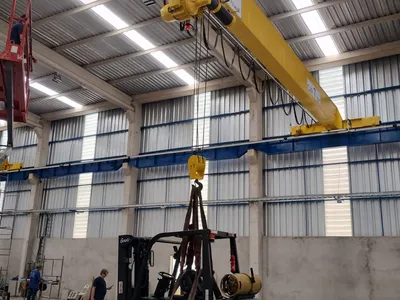 Ponte Rolante com Motor de Dupla Velocidade